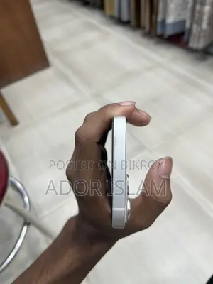 Apple iPhone 13 128 GB White