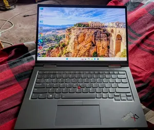 Laptop Lenovo ThinkPad X1 Yoga 16GB Intel Core I7 SSD 128GB