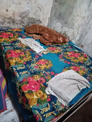 চৌকি কাঠের