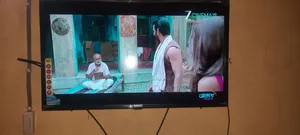 Singer TV 32 Inches