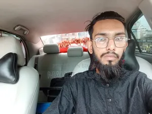 আমি একজন হাফিজে কোরআন। আমার একটি ড্রাইভিং চাকরি প্রয়োজন। এই চাকরিটি খুবই গুরুত্বপূর্ণ