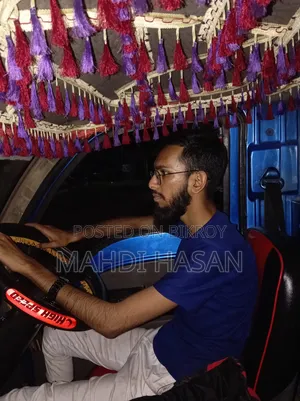 আমি একজন হাফিজে কোরআন। আমার একটি ড্রাইভিং চাকরি প্রয়োজন। এই চাকরিটি খুবই গুরুত্বপূর্ণ
