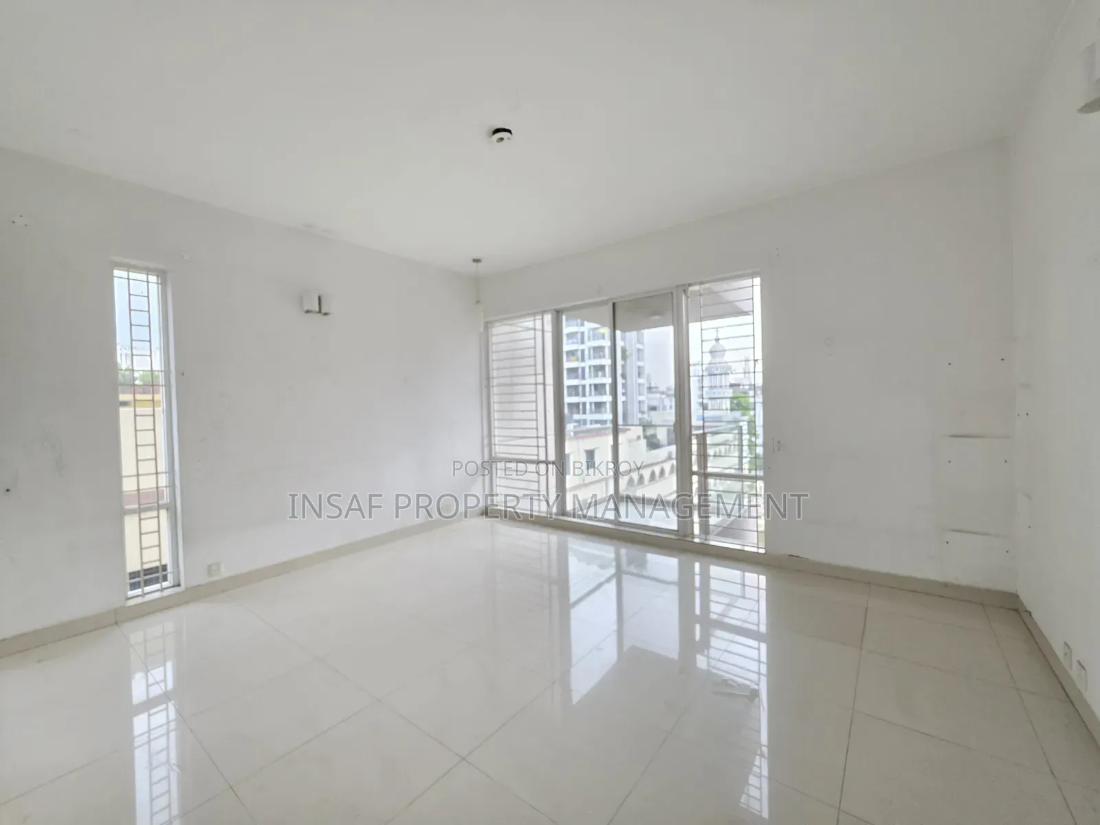 4-Bedroom Apartment in Gulshan for Rent