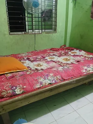 একটি চকি বিক্রি করব