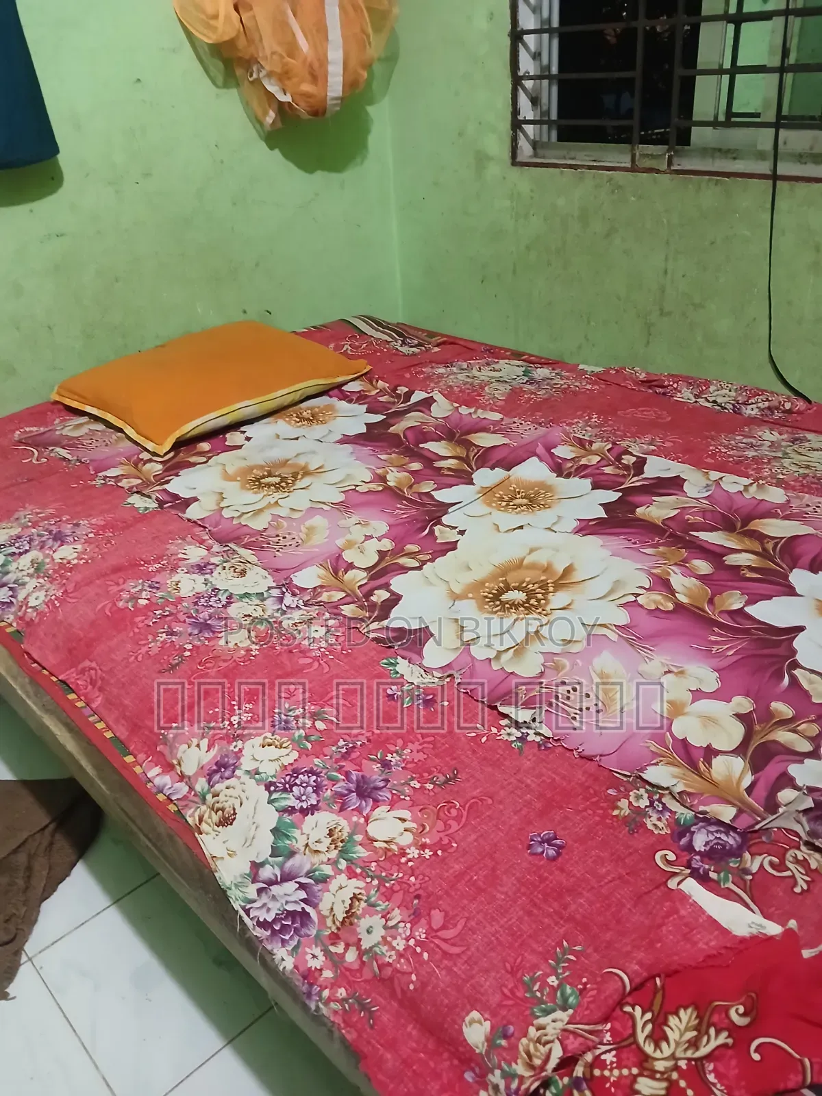 একটি চকি বিক্রি করব