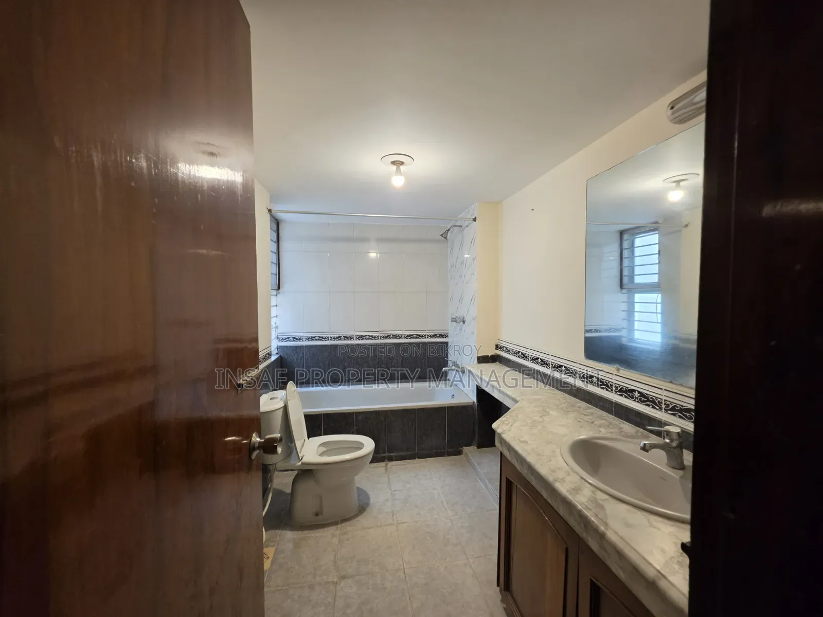 4-Bedroom Apartment in Gulshan for Rent