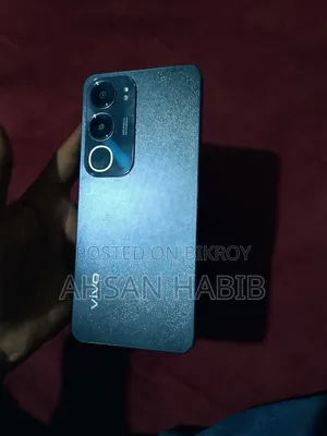 Vivo Y19s 128 GB Blue