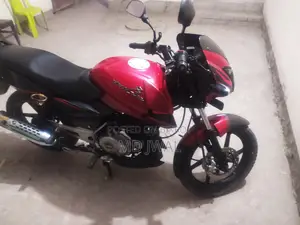 Bajaj Pulsar 150 2012 Red