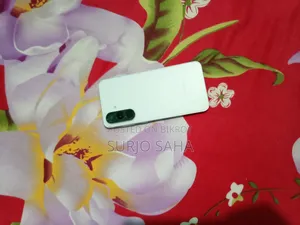 স্যামসাং গ্যালাক্সি এ৫৬ ২৫৬ জিবি সাদা