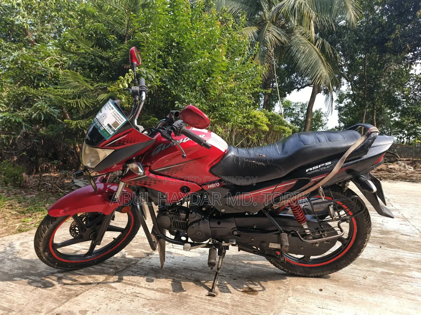 Hero Glamour 2017 Red