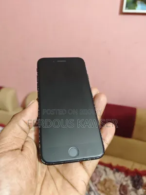 Apple iPhone 7 128 GB Black