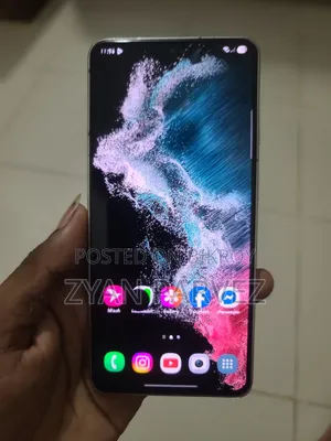 স্যামসাং গ্যালাক্সি এস২১ এফই ৫জি ২৫৬ জিবি সাদা