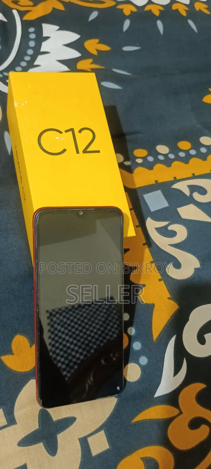 রিয়েলমি সি১২ ৩২ জিবি রেড