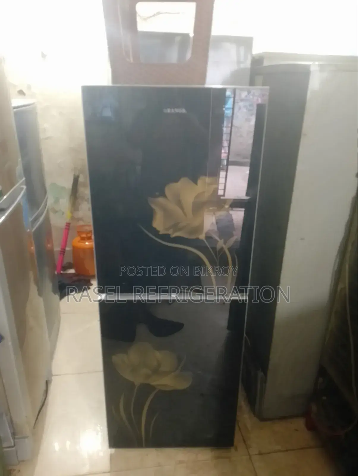 12 Cubic Feet Black Glass Door Refrigerator for Sale