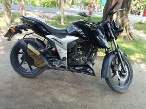 টিভিএস অ্যাপাচি ১৬০ ৪ভি ২০১৯ ব্ল্যাক