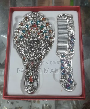 মেটালিক মেকআপ মিরর চিরুনি সেট ২ পিস ক্রাফট অর্নামেন্ট-১ সেট