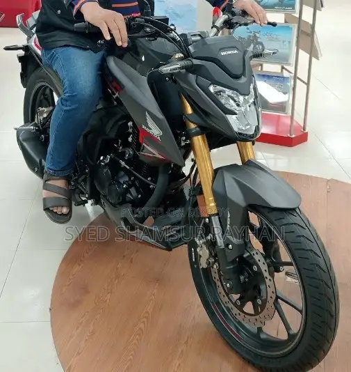 New Honda Hornet 2025 Gray