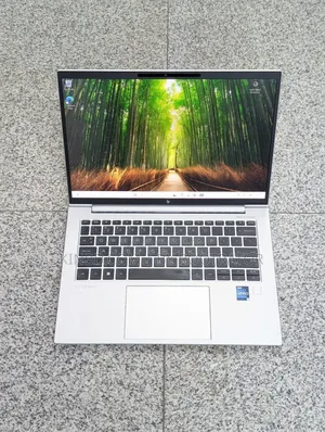 Laptop HP EliteBook 640 G9 8GB Intel Core I5 SSD 256GB