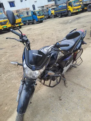 Runner Turbo 125 ২০২০ কালো