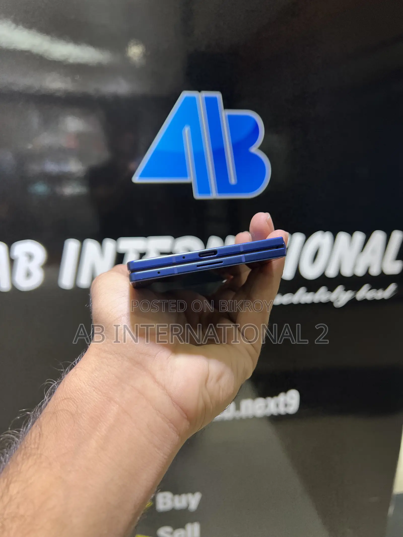 স্যামসাং গ্যালাক্সি জেড ফোল্ড৭ ২৫৬ জিবি ব্লু