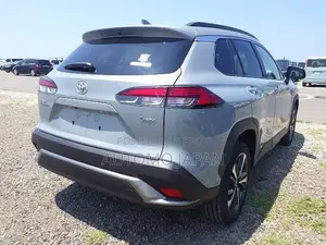 Toyota Corolla Cross 1.8 Hybrid FWD 2021 Gray