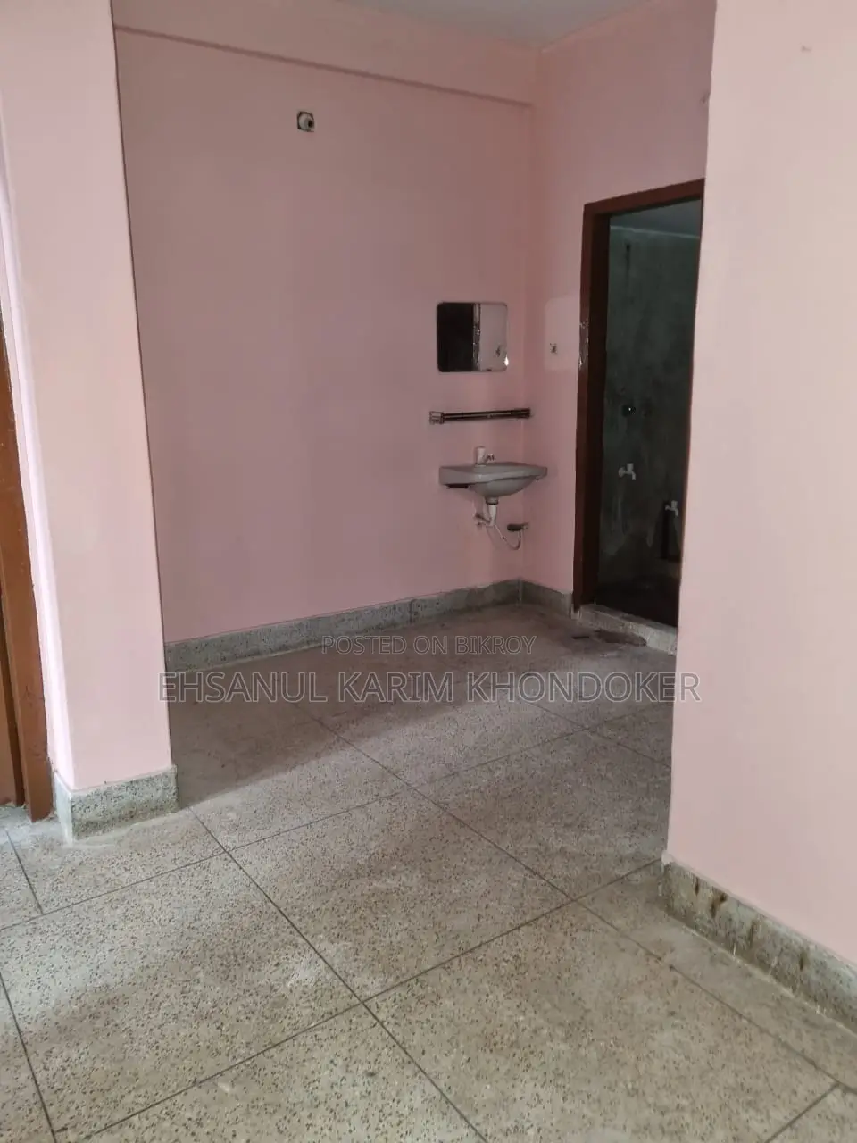 1-bedroom bedsitter in Panthapath for rent