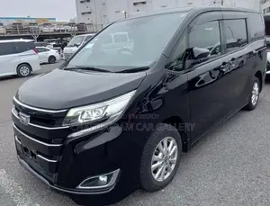 Toyota Noah 2021 Black