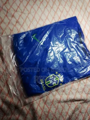 ব্রাজিল জার্সি (ফিফা স্টিকার)