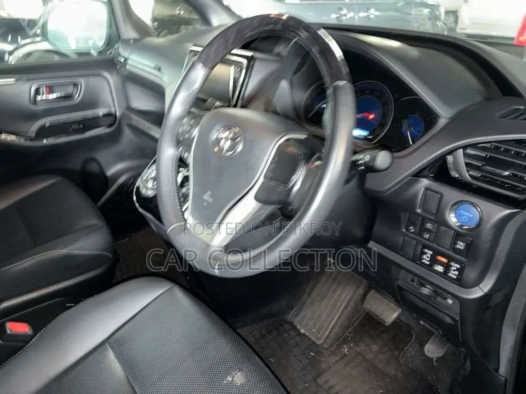 Toyota Esquire 2021 Black