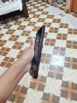 মোবাইল ফোন ১৬ জিবি কালো
