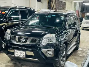 New Nissan X-Trail 2013 Black