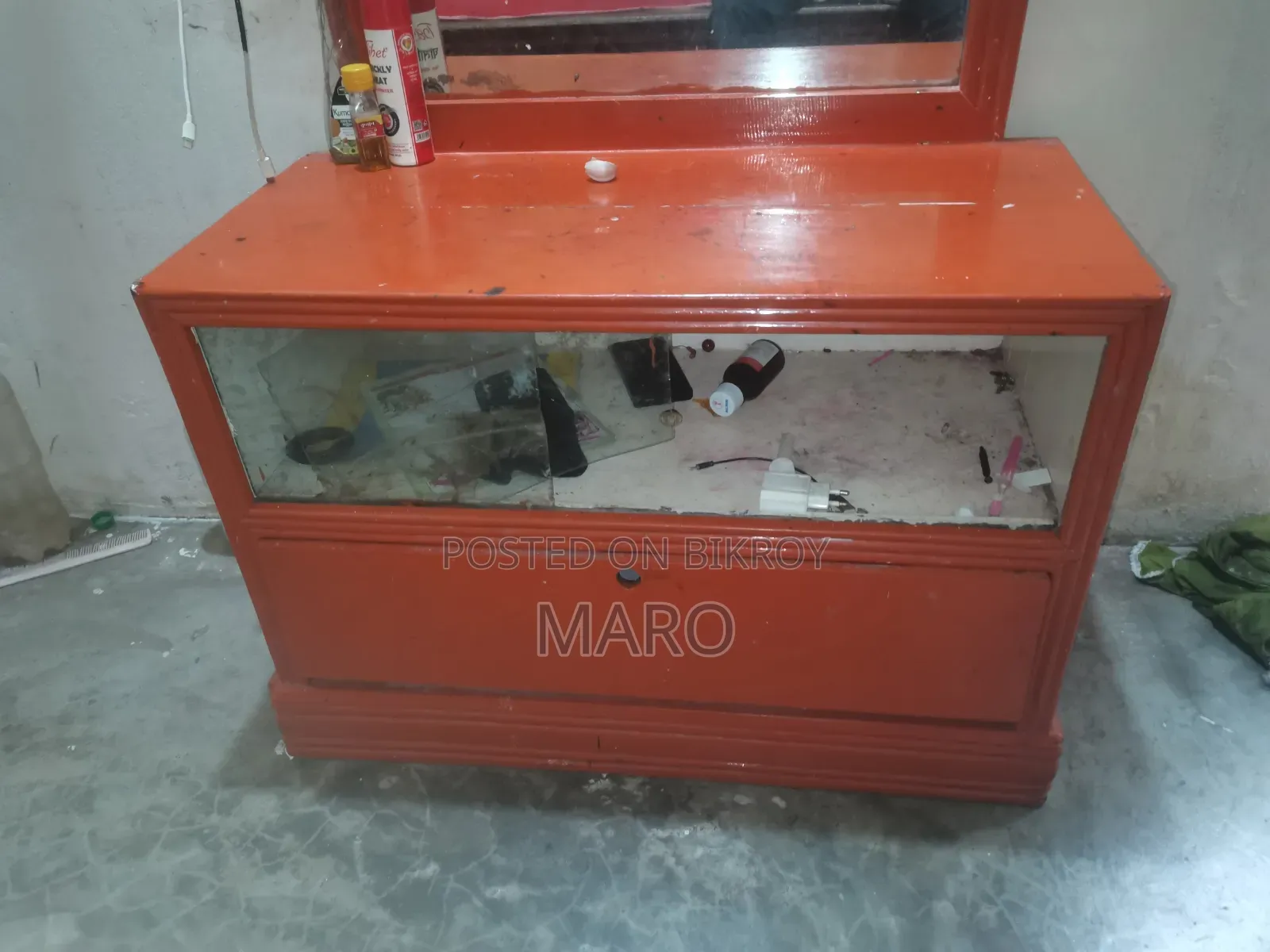 ডিসেন টেবিল