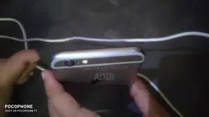 Apple iPhone 6 64 GB Silver