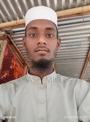 আকাশ মোল্যা