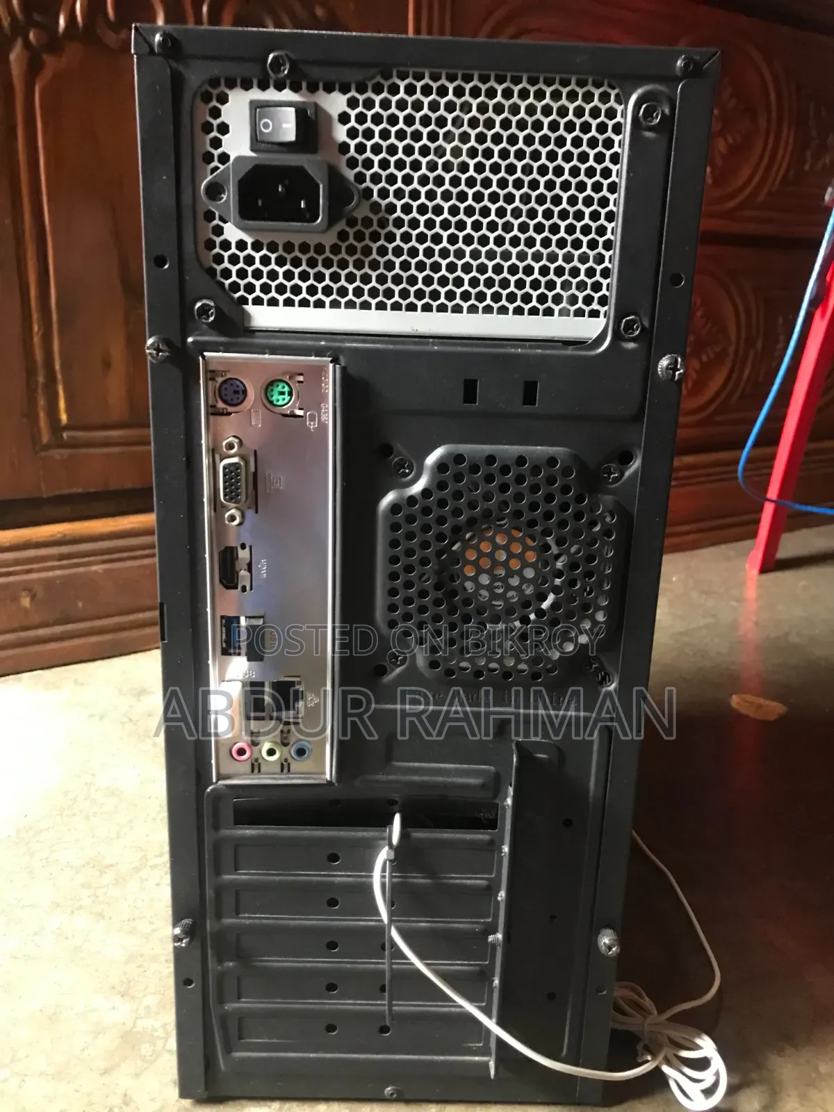 Gigabyte GA-H110MSTX-HD3-ZK 8GB Intel Core I5 HDD+SSD 1T