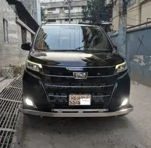 টয়োটা নোয়াহ ২০১৬ ব্ল্যাক