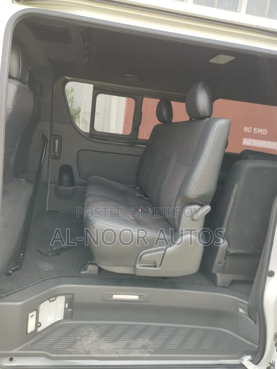 Toyota HiAce 2021 Pearl