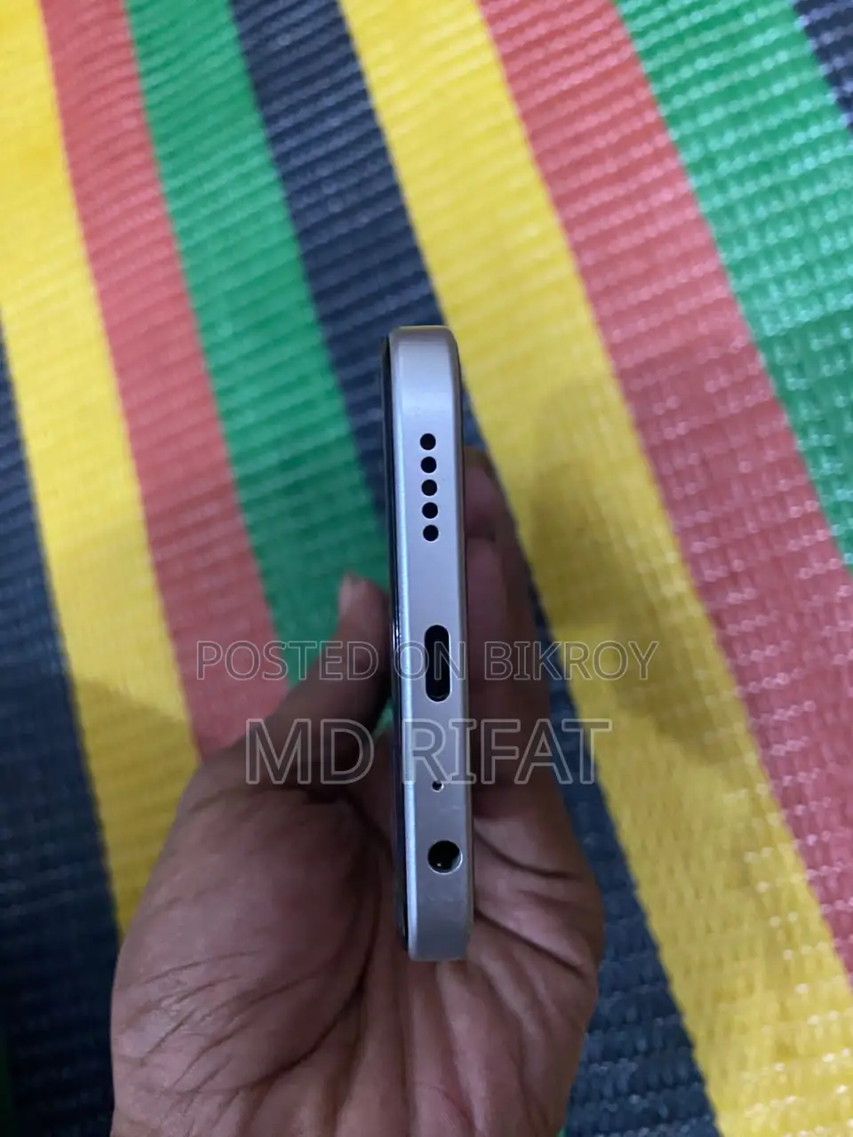 Helio 45 128 GB Gold