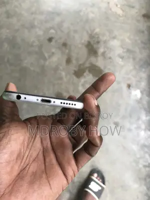 Apple iPhone 6 64 GB Black