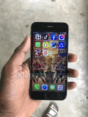 Apple iPhone 6 64 GB Black