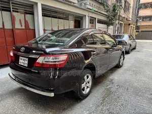 Toyota Premio 2014 Maroon