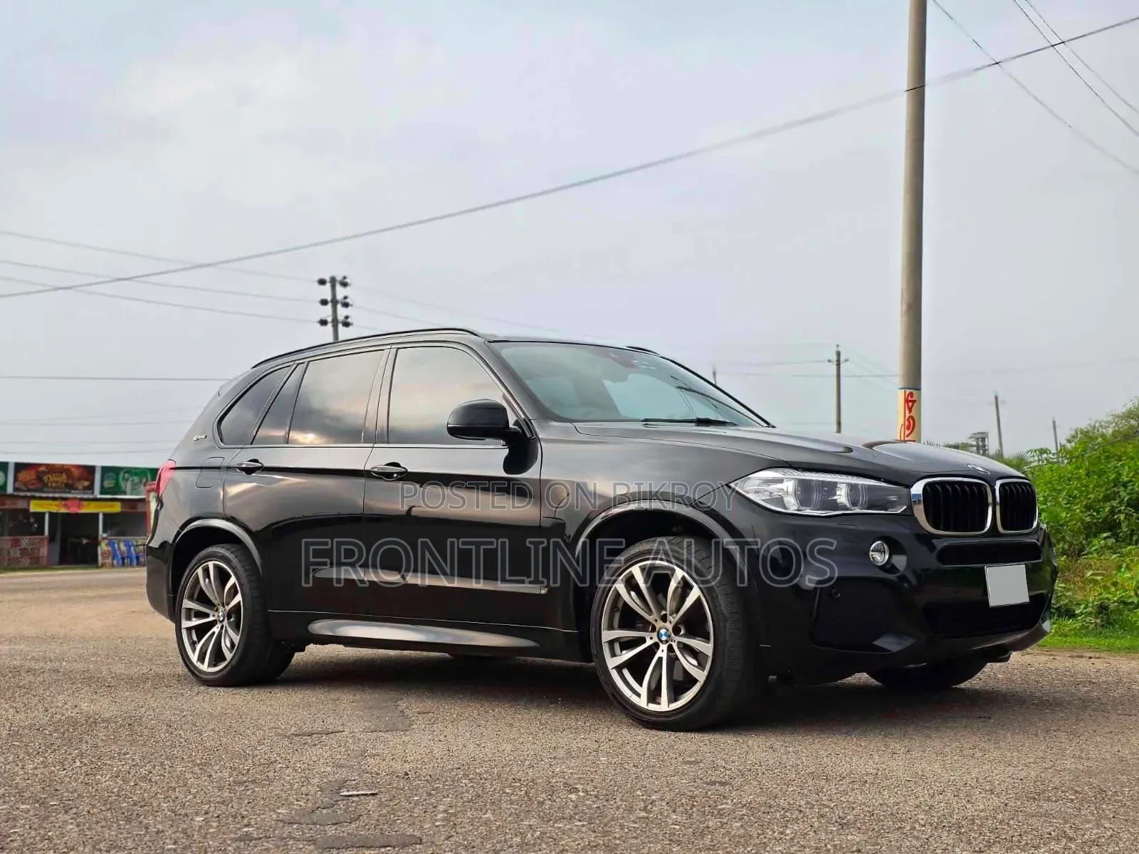 BMW X5 xDrive50i AWD (4.4L 8cyl 8A) 2016 Black