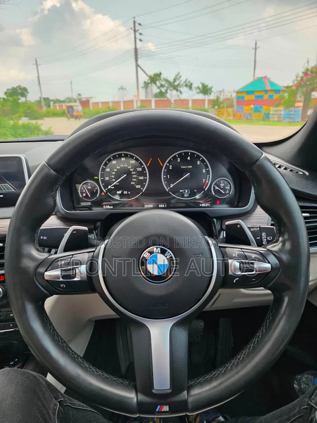 BMW X5 xDrive50i AWD (4.4L 8cyl 8A) 2016 Black