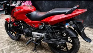 Bajaj Pulsar 150 2011 Red