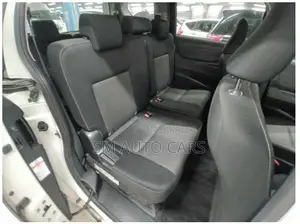 Toyota Sienta 2021 White
