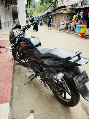 Bajaj Pulsar 150 2014 Red