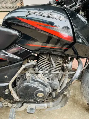 Bajaj Pulsar 150 2014 Red