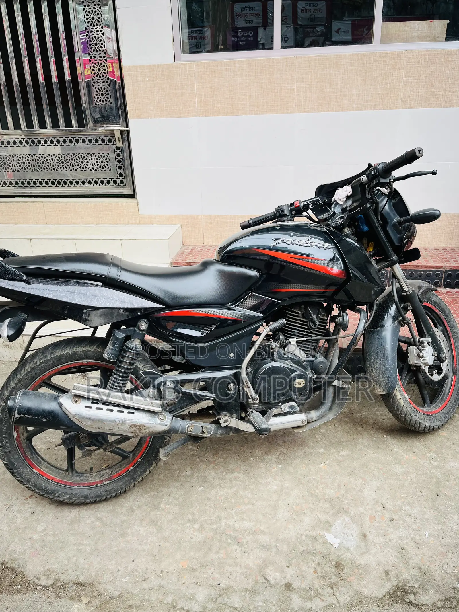 Bajaj Pulsar 150 2014 Red