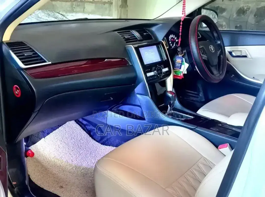 Toyota Premio 2020 White