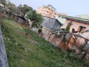 জমি বিক্রি করা হবে